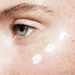 Alternative view of CONTORNO OCCHI EFFETTO FILLER